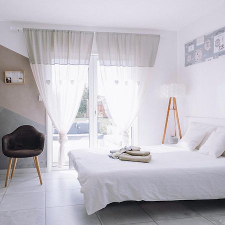 Gite "Le Mesminois" Etablissement Avec Espace Bien-Etre Et Sauna Saint-Mesmin  Exterior photo